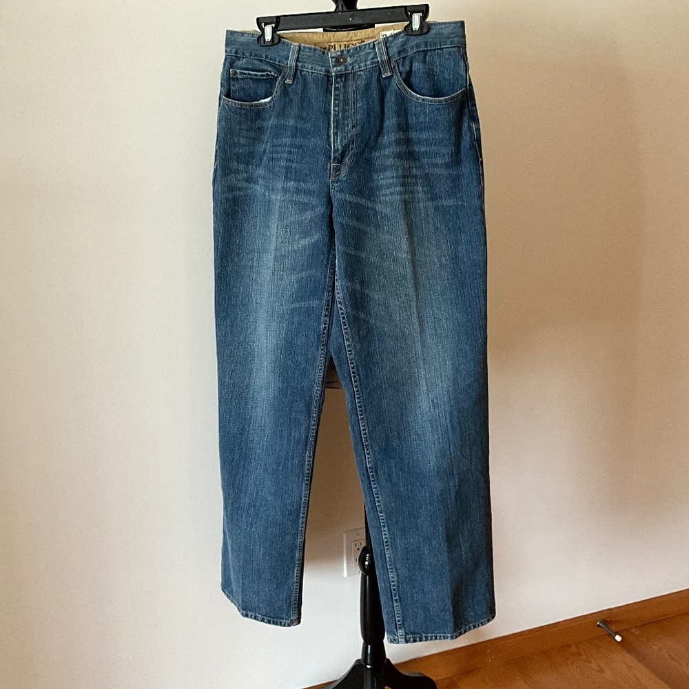 Plugg men’s jeans classic fit Size 34 x 34